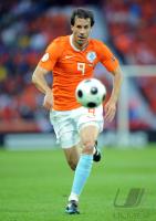 FUSSBALL EURO 2008: Niederlande, Nistelrooy Einzelaktion