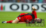FUSSBALL  2. Bundesliga   Oliver Unsld  (SSV) schwer am Knie verletzt