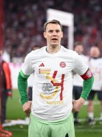 Fussball 1. Bundesliga 24/25: FC Bayern Muenchen feiert die 34. Deutschen Meisterschaft