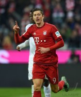 Fussball 1. Bundesliga Saison 15/16: FC Bayern Muenchen -  SV Werder Bemen