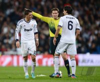 FUSSBALL INTERNATIONAL CHL ACHTELFINALE 12/13:  Real Madrid - Manchester United