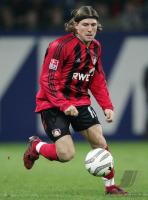 Fussball 1. Bundesliga: Leverkusen, VORONIN Einzelaktion am Ball