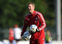 Fussball 1. Bundesliga Saison   2011/2012 :  Torwart Manuel Neuer (FC Bayern Muenchen)