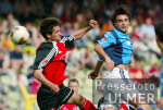 Fussball 1. Bundesliga: Nuernberg - Leverkusen, Zweikampf