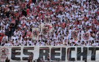 Fussball 1. Bundesliga : FC Bayern Muenchen Fanprotest