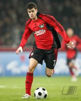 Fussball UEEA CUP: Leverkusen, BARNETTA Einzeklaktion