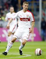 Fussball 1. Bundesliga: Stuttgart, HITZLSPERGER Einzelaktion am Ball