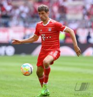 Fussball 1. Bundesliga 22/23: FC Bayern Muenchen - VfB Stuttgart