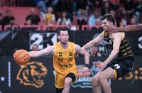 Basketball 2. Bundesliga 24/25: Tigers Tuebingen - Bozic Estriche Knights Kirchheim