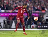 Fussball 1. Bundesliga Saison 21/22: FC Bayern Muenchen -  SC Freiburg