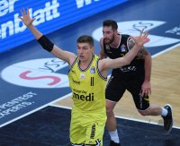 Basketball 1. Bundesliga 17/18 Hauptrunde: Walter Tigers Tuebingen - medi Bayreuth