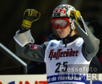Ingebrigtsen jubelt im Ziel
