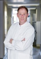 COVID-19-Medikament, Studie Phase II: Prof. Dr. Oliver Planz (UKT Tuebingen)