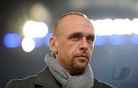 Fussball: 1. Bundesliga Saison 2010/2011: St. Pauli, STANISLWASKI