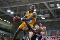 Basketball 1. Bundesliga 16/17 Hauptrunde: Walter Tigers Tuebingen -  s. Oliver Wuerzburg