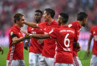 Fussball 1. Bundesliga Saison 2016/2017: FC Bayern Muenchen - SV Werder Bremen
