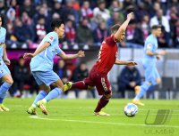 Fussball 1. Bundesliga Saison 21/22: FC Bayern Muenchen -  SC Freiburg