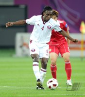 Fussball AFC Asian Cup 2011: Yusef Ali (li, Katar) gegen Xu Yang (re, China)