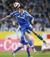 Fussball 1. Bundesliga: S04, BAJRAMOVIC Einzelaktion