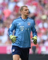 Fussball 1. Bundesliga Saison 15/16: Torwart Manuel Neuer (FC Bayern Muenchen)