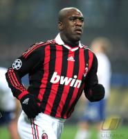 FUSSBALL  International CHL 09/10 : Clarence Seedorf (Milan)