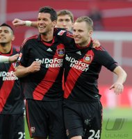 Fussball: 1. Bundesliga Saison 2010/2011: Leverkusen - Schalke