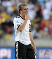 FUSSBALL WM 2010, VORRUNDE: Deutschland - Serbien