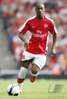 FUSSBALL INTERNATIONAL: Arsenal, HOYTE Einzelaktion