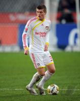 FUSSBALL, 1. BUNDESLIGA, 15. Spieltag: Leverkusen, KROOS Einzelaktion