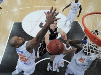 Basketball 1. Bundesliga 11/12:  Walter Tigers Tuebingen - BBC Bayreuth