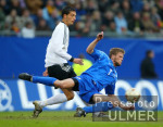 Fussball - EM-Qualifikation: Deutschland - Island, Zweikampf