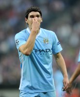 Fussball CHL  Saison 2011/2012:  Gareth Barry (Manchester City)