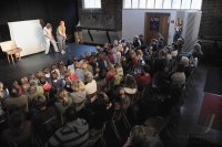 Theatersaal in der Pferdestaellen franzoesisches Viertel