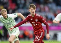 Fussball 1. Bundesliga Saison 21/22: FC Bayern Muenchen - SpVgg Greuther Fuerth