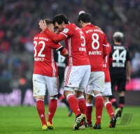 Fussball 1. Bundesliga Saison 2016/2017: FC Bayern Muenchen - Bayer 04 Leverkusen