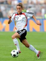 FUSSBALL FRAUEN DEUTSCHLAND, BAJRAMAJ
