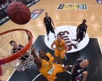 Basketball 1. Bundesliga 14/15 Hauptrunde:  Walter Tigers Tuebingen - Telekom Baskets Bonn