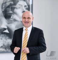 Prof. Dr. Peter Kremsner (Direktor Institut fuer Tropenmedizin UKT Tuebingen)