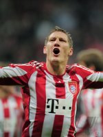 Fussball DFB Pokal 10/11 :  JUBEL Bastian Schweinsteiger (FC Bayern Muenchen)