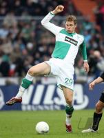 Fussball 1. Bundesliga: Werder, MERTESACKER Einzelaktion