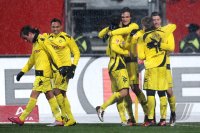 Fussball 1. Bundesliga : (v. li.) BVB Jubel mit Mario Goetze, Antonio da Silva, Nuri Sahin, Mats Julian Hummels, Jakub  KUBA Blaszczykowski, Robert Lewandowski