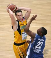 Basketball 1. Bundesliga  06/07 Walter Tigers Tuebingen  - Skyliners Frankfurt