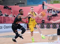 Basketball 2. Bundesliga 2021/2022: Tigers Tuebingen - wiha Panthers Schwenningen
