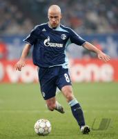 Fussball, Champions League, Schalke: ERNST Einzelaktion