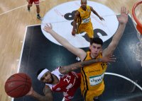 Basketball 1. Bundesliga 13/14:  Walter Tigers Tuebingen - FC Bayern Muenchen