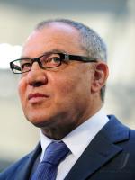 FUSSBALL, 1. BUNDESLIGA, 31. Spieltag: Schalke - Moenchengladbach