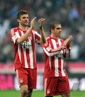 Fussball 1. Bundesliga : Thomas Mueller, Philipp Lahm (v. li., FC Bayern Muenchen)