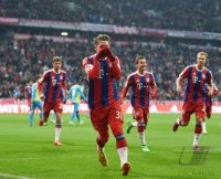 Fussball 1. Bundesliga Saison 14/15: JUBEL Bastian Schweinsteiger (FC Bayern Muenchen)