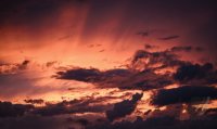 Schmuckbild, Wetterbild: Der Himmel brennt ueber Rottenburg - Frommenhausen