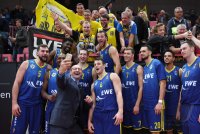 Basketball 1. Bundesliga 16/17 Hauptrunde: Walter Tigers Tuebingen -  s. Oliver Wuerzburg